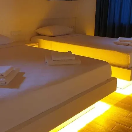 Limon Szálloda 2*