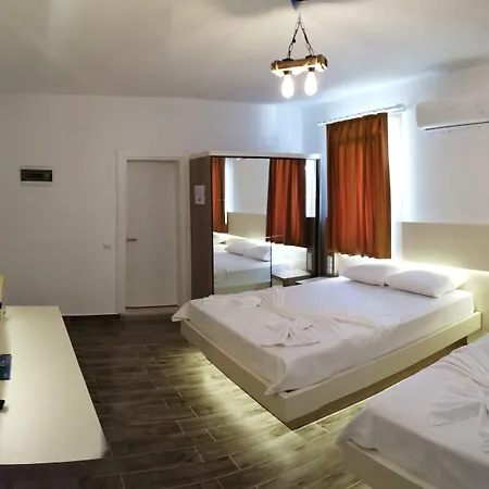 Limon Hotel 2*